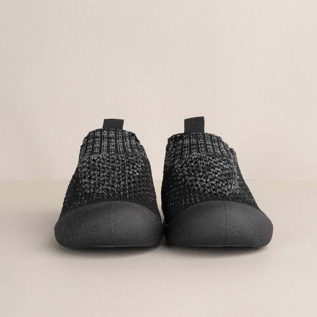 Zapatos para bebé – primeros pasos ligeros y seguros