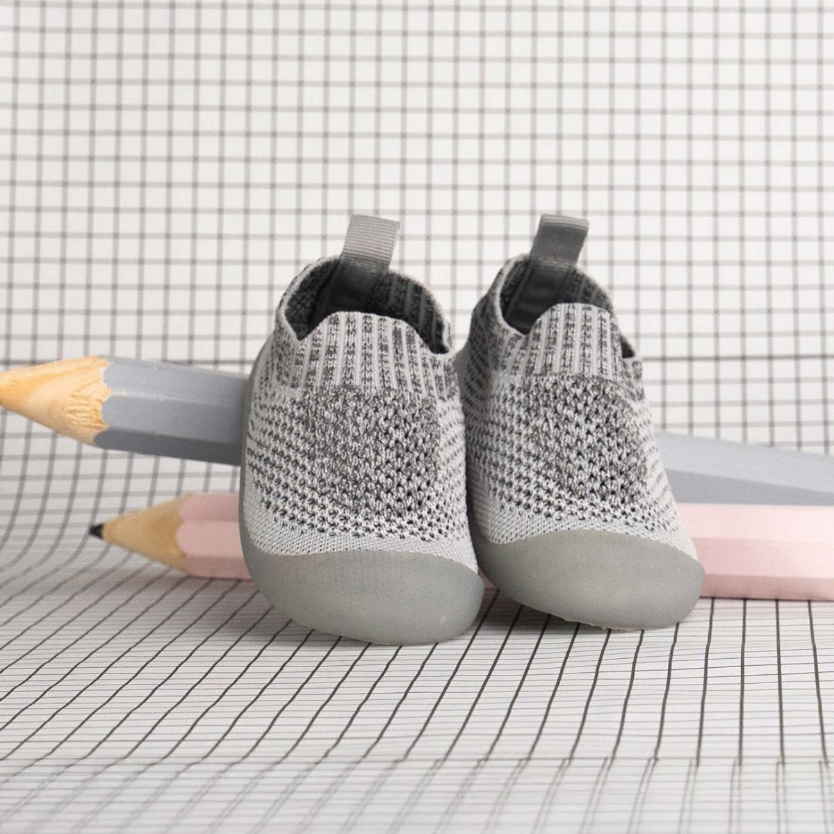 Zapatos para bebé – primeros pasos ligeros y seguros