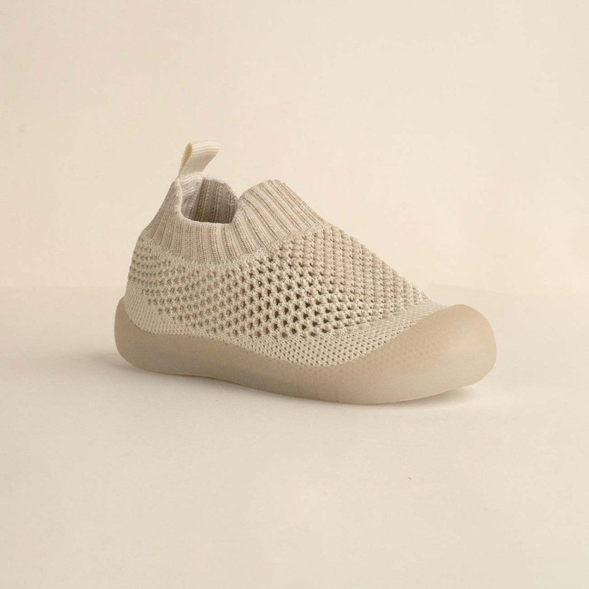 Zapatos para bebé – primeros pasos ligeros y seguros