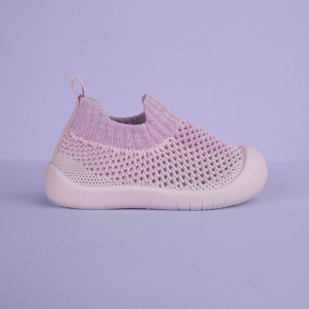 Zapatos para bebé – primeros pasos ligeros y seguros